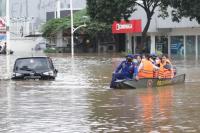 Bosan Jadi Langganan Banjir, Warga Kebon Pulo Siap Direlokasi