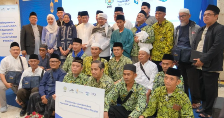 AQUA Berkolaborasi dengan DMI  Mesjid Istiqlal Umrahkan 23 Marbot Mesjid