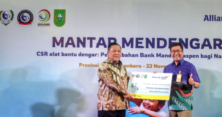 Gelar Mantap Mendengar  Bank Mandiri Taspen Bagikan Alat Bantu Dengar Untuk Lansia