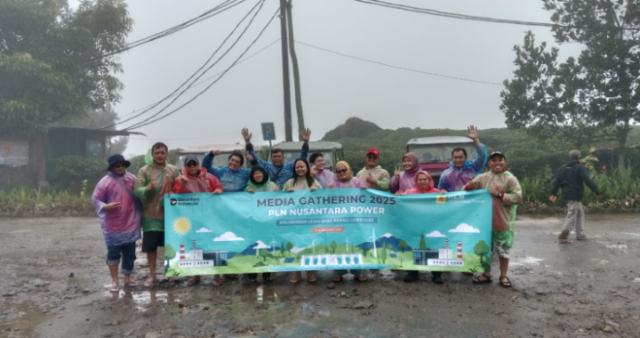 PLN Nusantara Power di Antara Panel Surya Cirata dan Deru Land Rover Ciwidey