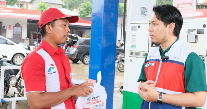 Pertamina Patra Niaga Salurkan Bantuan Kesehatan di Aceh Tamiang