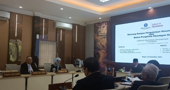 Sidang Promosi Doktor Eks Anggota BPKH Iskandar Zulkarnain  Haji Tak Perlu Tunggu 47 Tahun