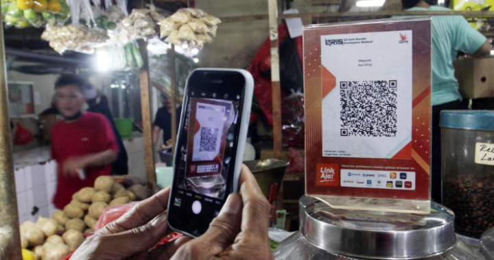 Transaksi Nontunai Berkembang Pesat  Pembayaran Cash Tidak Boleh Ditolak