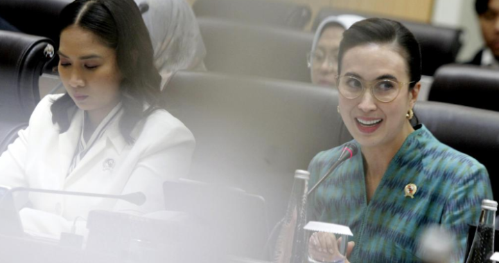 Pariwisata Bali 2025  Wisman Cetak Rekor  Wisnus Alami Penurunan