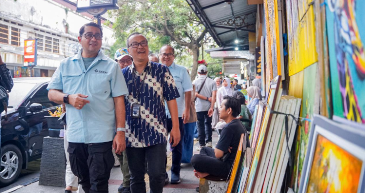 Sambangi Cihapit Dan Braga  Menteri Ekraf Dorong IP Lokal Jabar Go Global