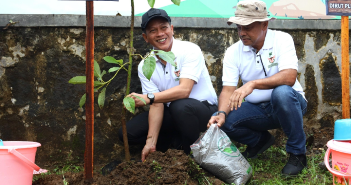 Sepanjang 2025  TJSL PLN Peduli Bantu 700 Ribu Penerima Manfaat