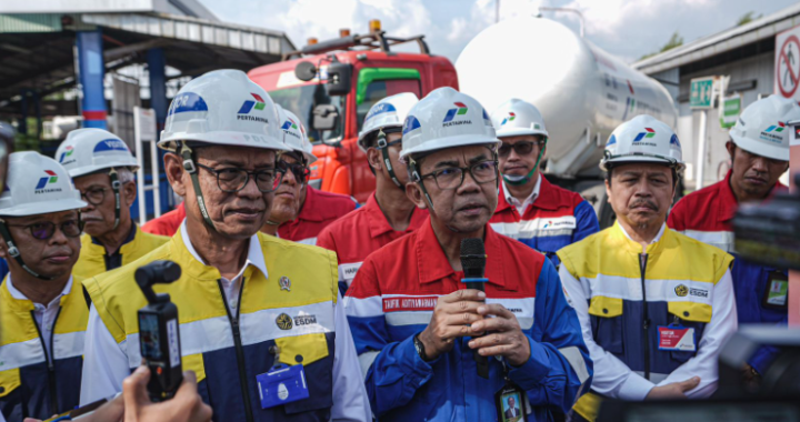 Pertamina Patra Niaga dan Wamen ESDM Tinjau Kesiapan Distribusi Energi di Jabar