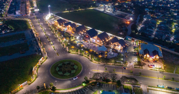 Raih Gold Trophy  Summarecon Crown Gading Jadi Township Primadona Jakarta Timur
