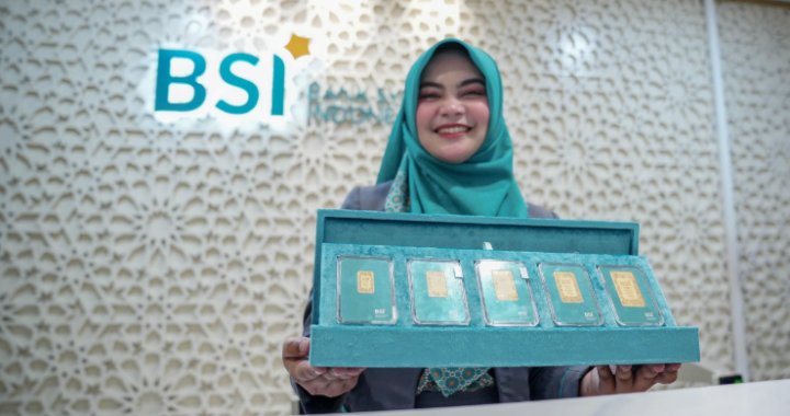 Timteng Memanas  Penjualan Emas Laris Manis Nasabah Bulion BSI Tumbuh 44 Persen